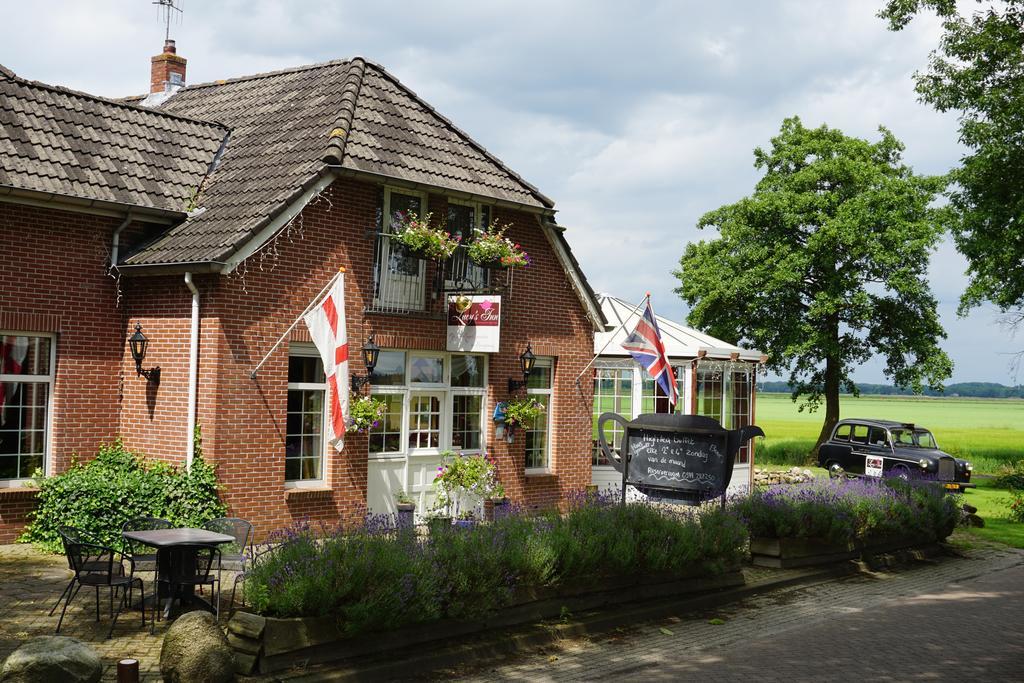 Lucy'S Inn Eesergroen ภายนอก รูปภาพ