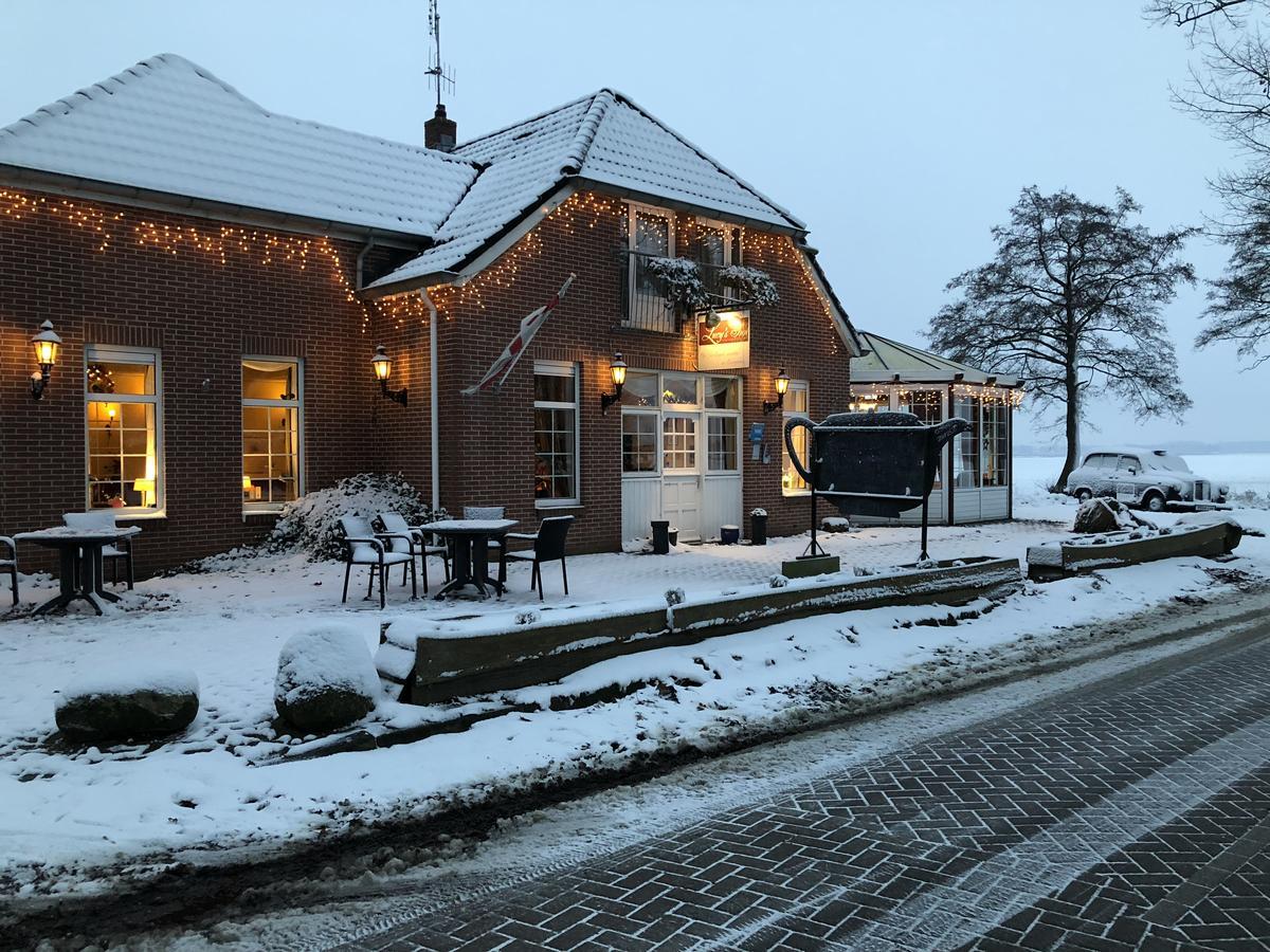Lucy'S Inn Eesergroen ภายนอก รูปภาพ