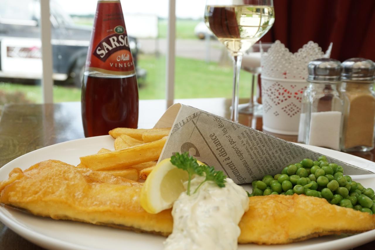 Lucy'S Inn Eesergroen ภายนอก รูปภาพ