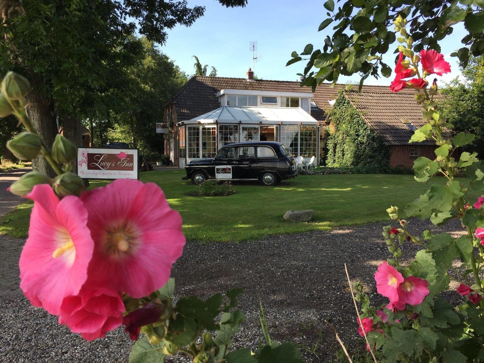 Lucy'S Inn Eesergroen ภายนอก รูปภาพ