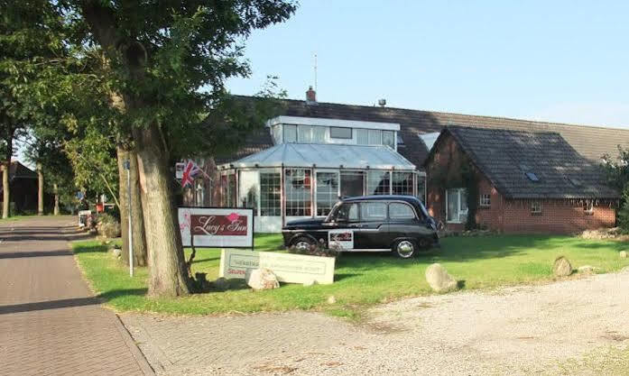 Lucy'S Inn Eesergroen ภายนอก รูปภาพ
